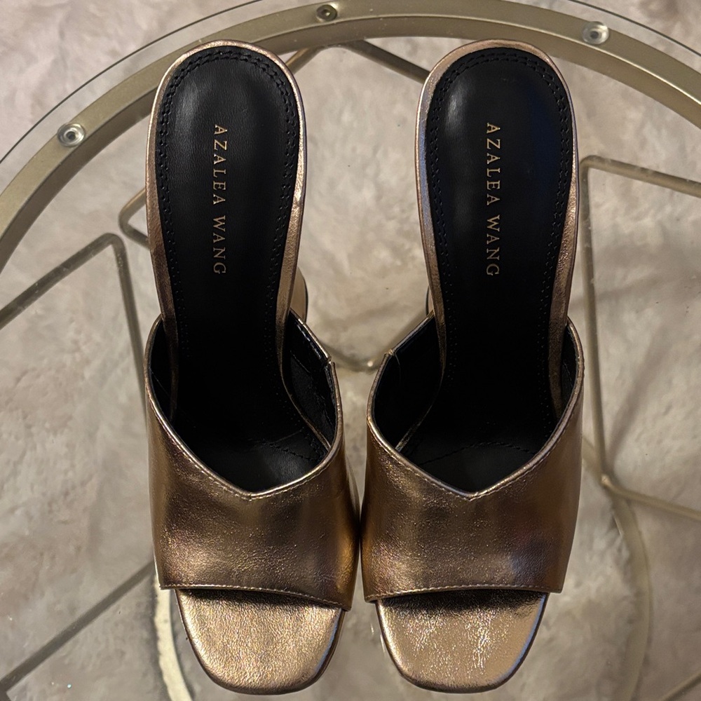 Azalea Wang Gold Mules Platform Sandals-NWOT - Picture 8 of 8